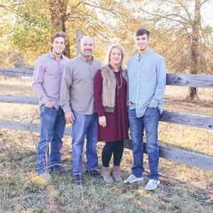 Meet your Posher, Kelli